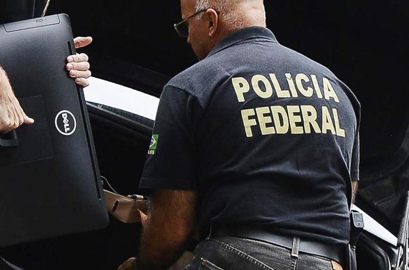 Polícia Federal faz operação contra fraudes em saques do auxílio emergencial em SP