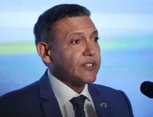 'Exército de Lula' no WhatsApp: por que Nunes Marques suspendeu canal novamente