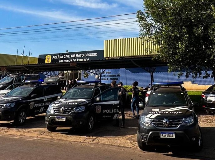 Polícia Civil de Mato Grosso apreende namorada de menor que matou os pais no RJ