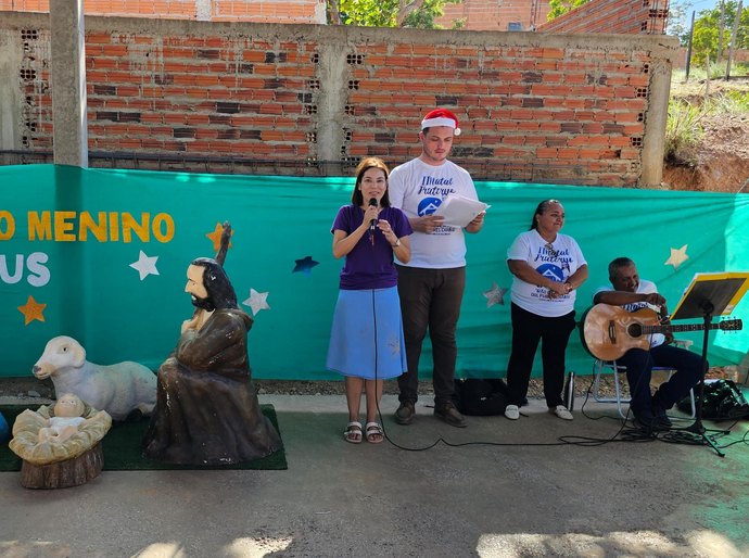 Natal Solidário para famílias da Terra Prometida