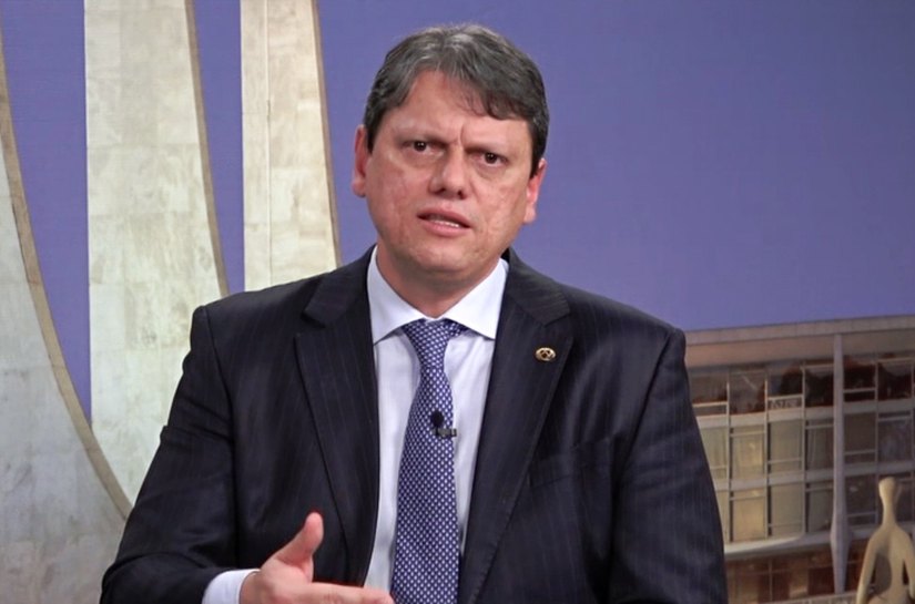 'Nunca defendi furar o teto', reage ministro da Infraestrutura