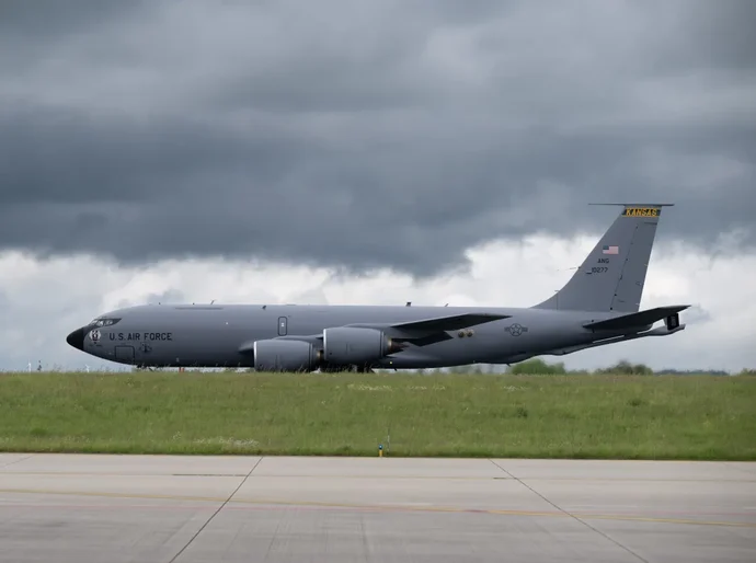 Avião de reabastecimento dos EUA cai no Iraque, diz exército americano