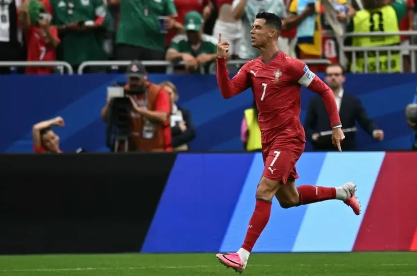 Com show de Cristiano Ronaldo, Portugal vence o Uzbequistão na Copa do Mundo
