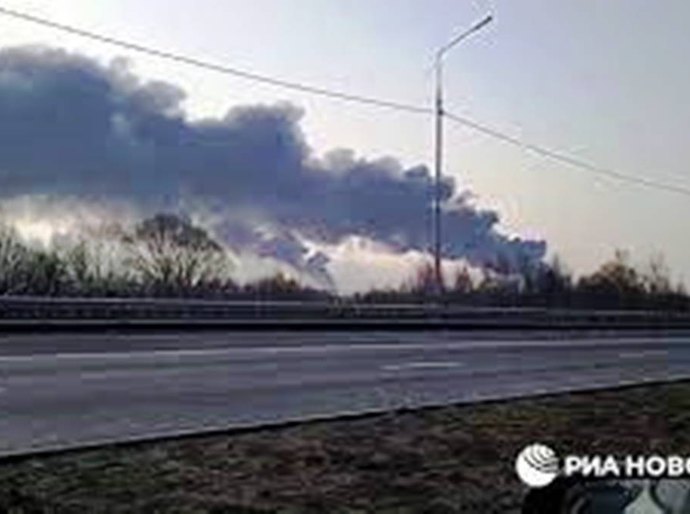 Rússia investiga incêndio em depósito de petróleo perto da fronteira com Ucrânia