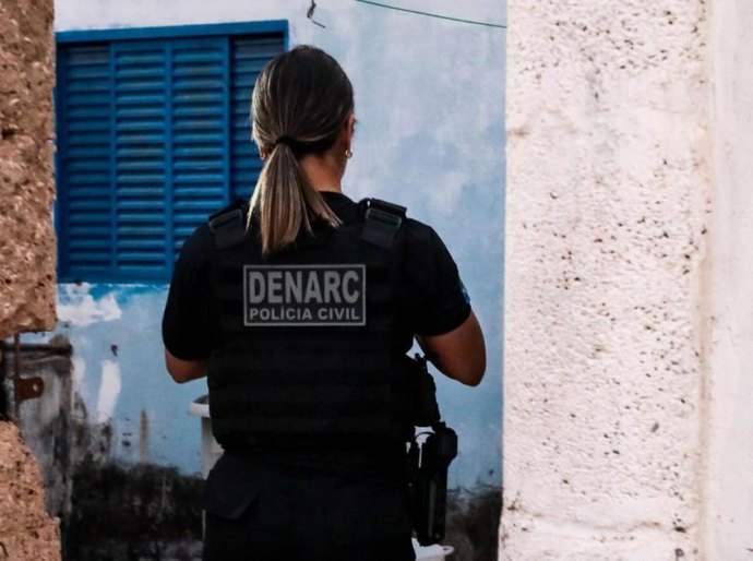 Polícia Civil mira núcleo de facção criminosa que utilizava cestas básicas para lavagem de dinheiro