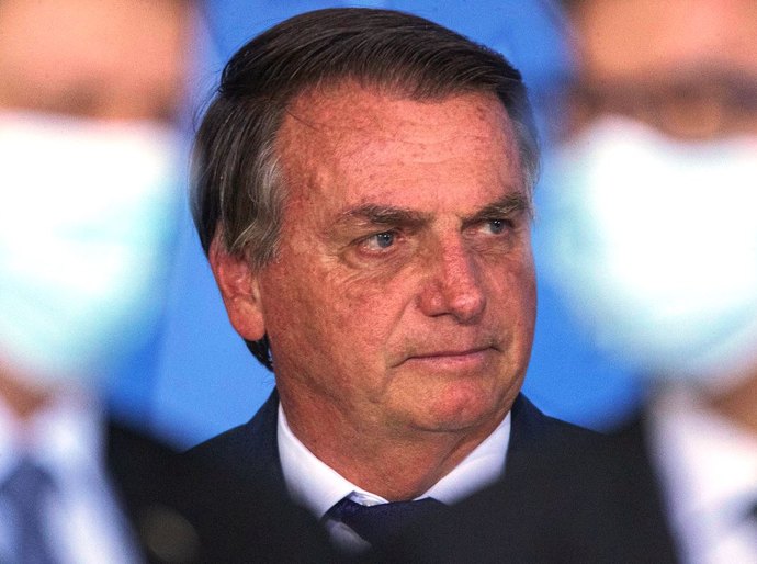 Ex-presidentes e políticos de 26 países fazem alerta sobre insurreição de Bolsonaro