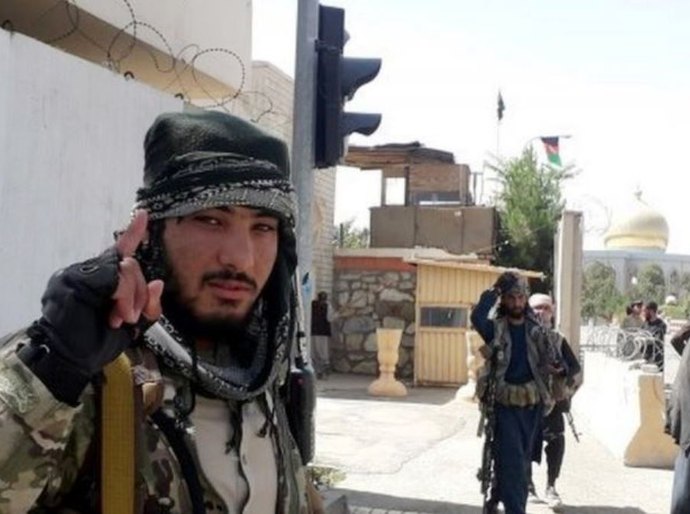 Talebã toma Cabul e diz que 'guerra acabou' no Afeganistão