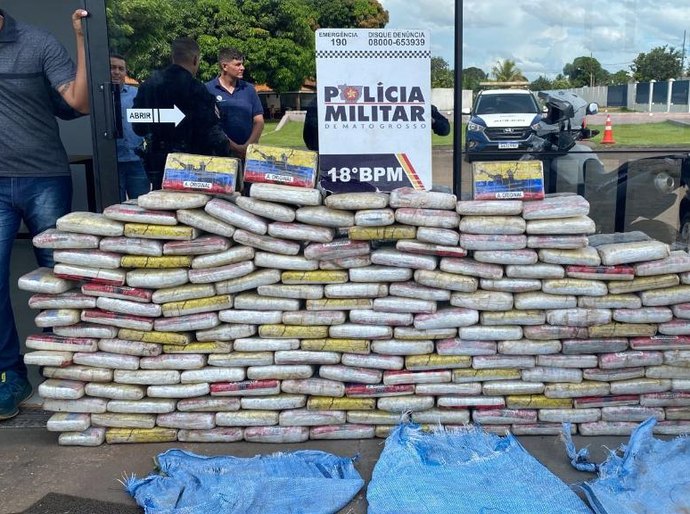 Polícia Militar apreende 229 quilos de maconha e supermaconha em Pontes e Lacerda,MT