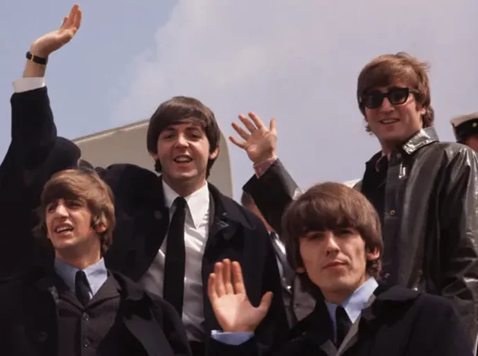 Beatles vão abrir museu em Londres em 2027 com acesso ao lendário telhado do último show