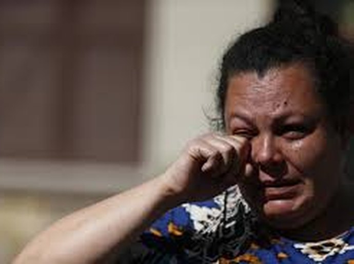 Companheira de homem morto no Carrefour diz que tentou ajudar, mas foi impedida