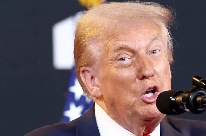 Trump: Chicago está prestes a saber por que é 'Departamento de Guerra'