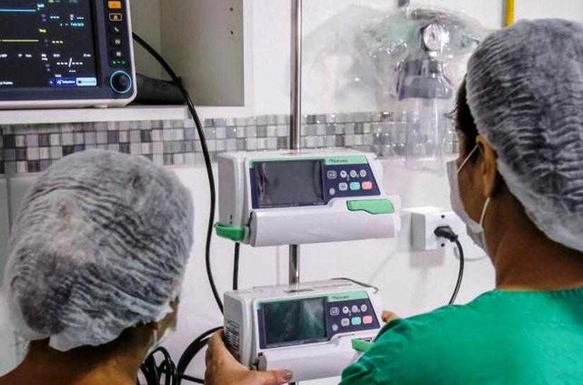 Governo compra mais 80 respiradores e 1,7 milhão de equipamentos de proteção individual