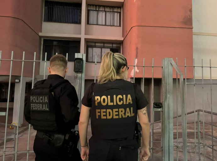 Veja Fotos: Polícia Federal faz Operação Apate contra fraudes eletrônicas na Caixa Econômica Federal