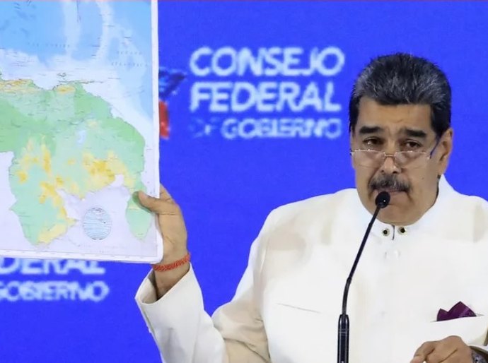 Maduro divulga 'novo mapa' da Venezuela com incorporação de Essequibo e anuncia licenças para explorar petróleo na região