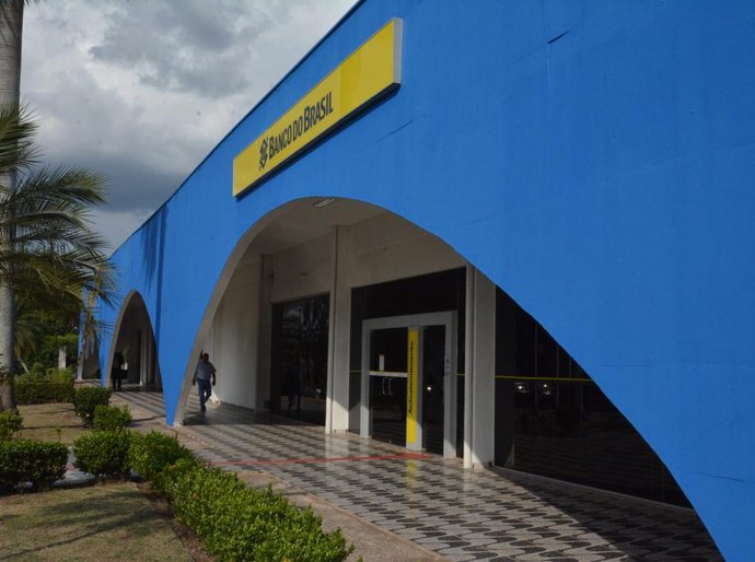 Governo de MT paga salário de servidores estaduais nesta sexta-feira,27