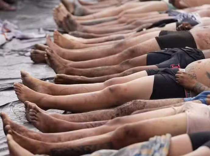 Secretário diz que polícia vai apurar fraude processual por remoção de corpos após megaoperação e cita 'milagre' de camuflagem retirada