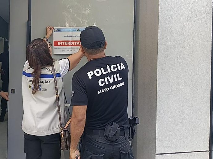 Polícia Civil e Vigilância Sanitária interditam fábrica clandestina de suplementos em Cuiabá