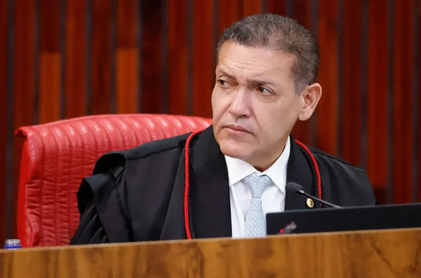 Kassio reúne campanhas de Flávio e Lula após decisões conflitantes no TSE