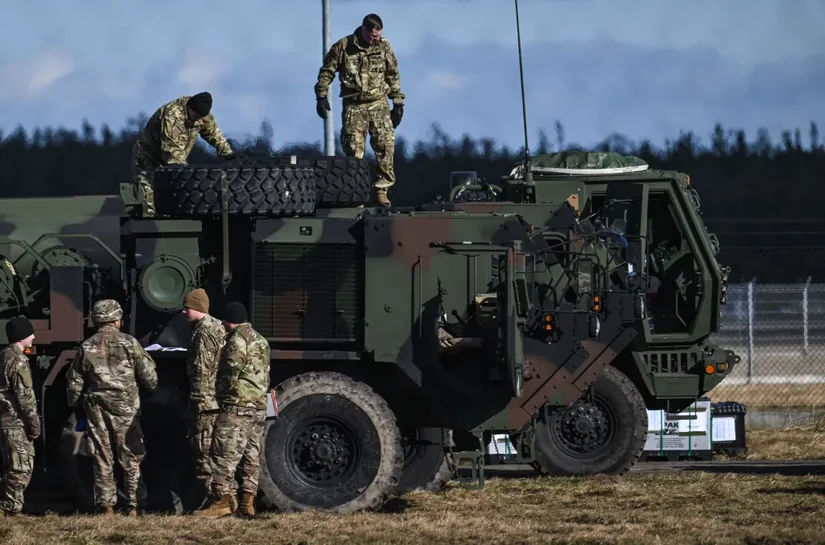 Estados Unidos devem construir base militar na Polônia, diz Trump