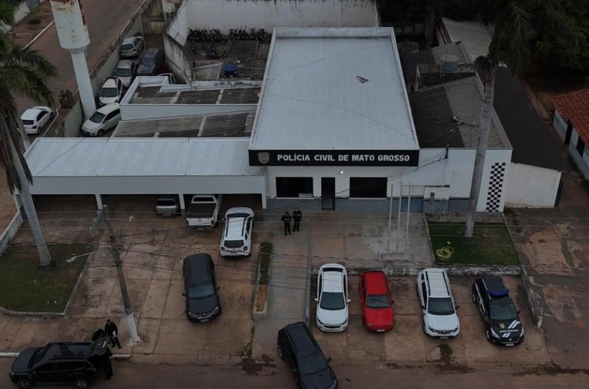 Polícia Civil prende 10 faccionados em operação contra tráfico de drogas e extorsão a comerciantes