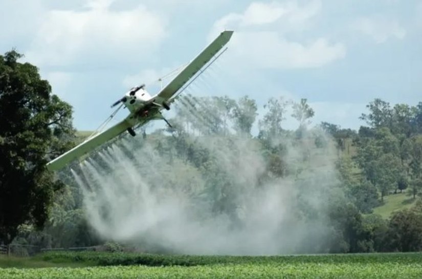 Como lobby do agro emplacou redução de impostos para uso de agrotóxico na reforma tributária