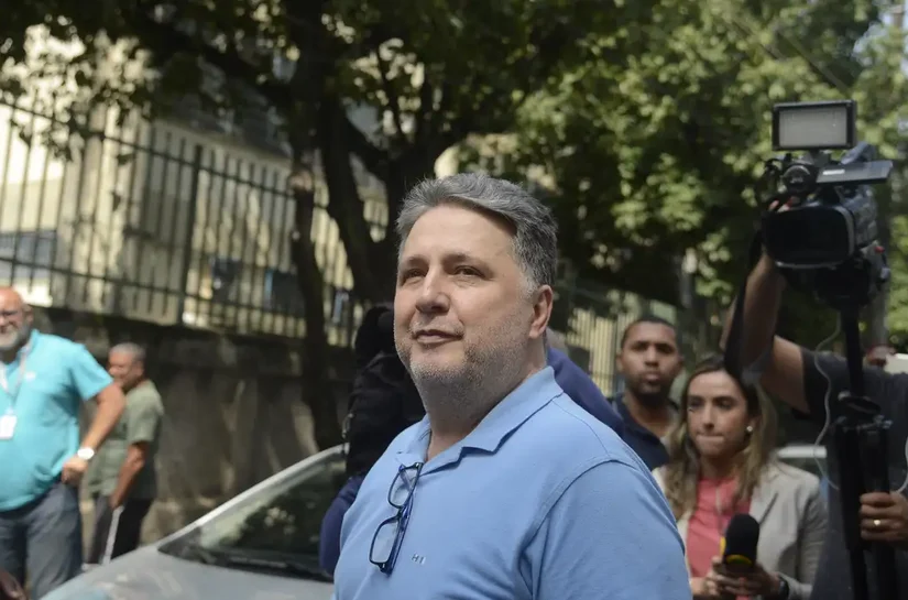 Garotinho desiste de recurso no TSE, e Ruas pode ser declarado eleito: 'Que o povo arque com as consequências', diz ex-governador