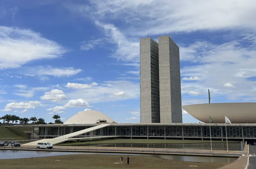 Direita avança no Congresso e garante vantagem em votações a partir de 2027