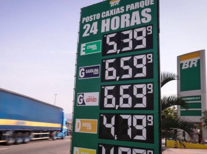 Gasolina mais cara: 4 motivos para disparada de preço dos combustíveis