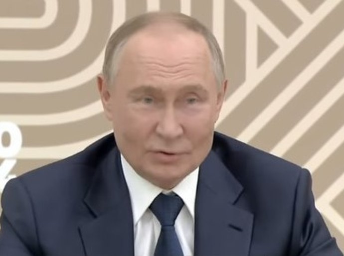 Putin diz à CNN Brasil que não vai à cúpula do G20 após mandado de prisão do TPI