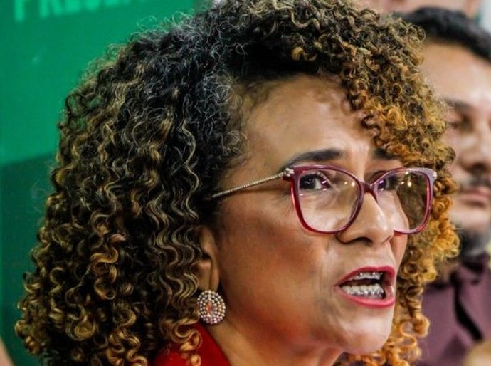 Os últimos dias de Edna na Câmara: Comissão de Ética aprova, por unanimidade, cassação de vereadora; votação será dia 11