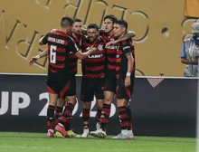 Sem sofrer, Flamengo vence Esperánce e lidera grupo com Chelsea no Mundial