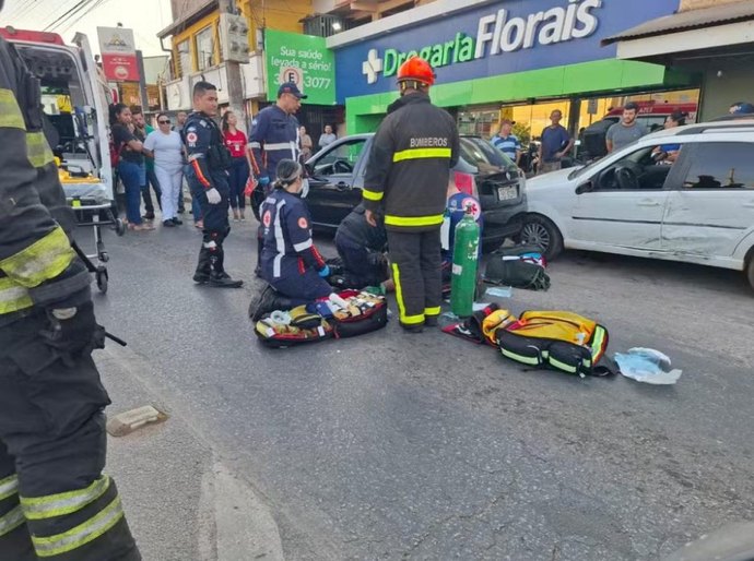 Motorista sofre mal súbito, bate em placa e morre em Cuiabá