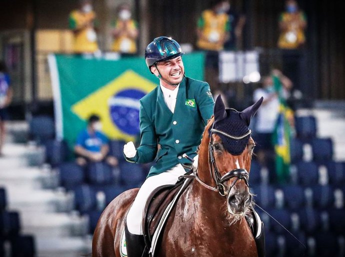 Rodolpho Riskalla é prata no hispismo adestramento na Paralimpíada