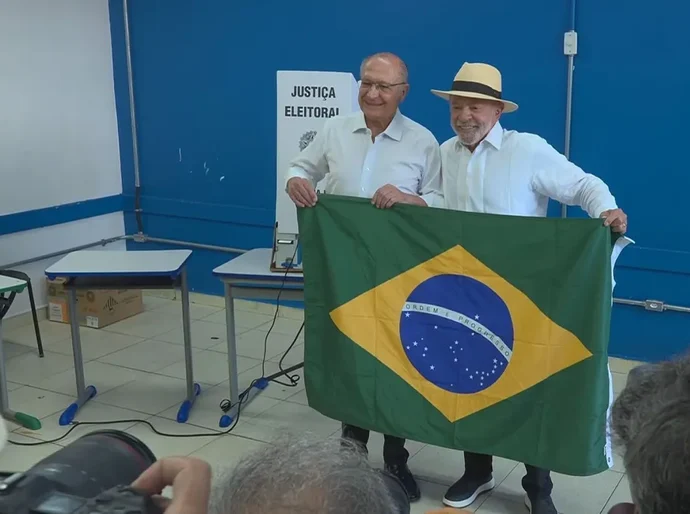 Eleições 2026: Lula vota em São Paulo