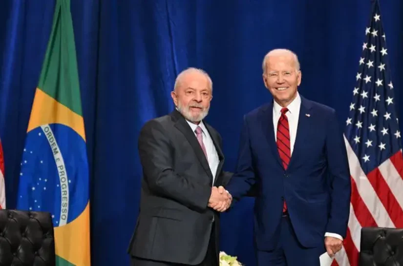 'Lula vive um efeito Biden', diz cientista política americana sobre desânimo do eleitorado brasileiro