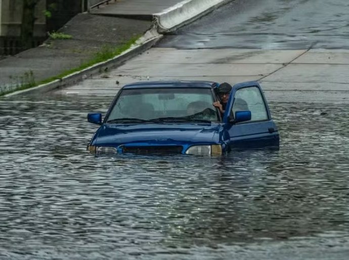Chuvas no RS: entenda as causas de uma das piores tragédias climáticas no estado e por que a situação deve piorar