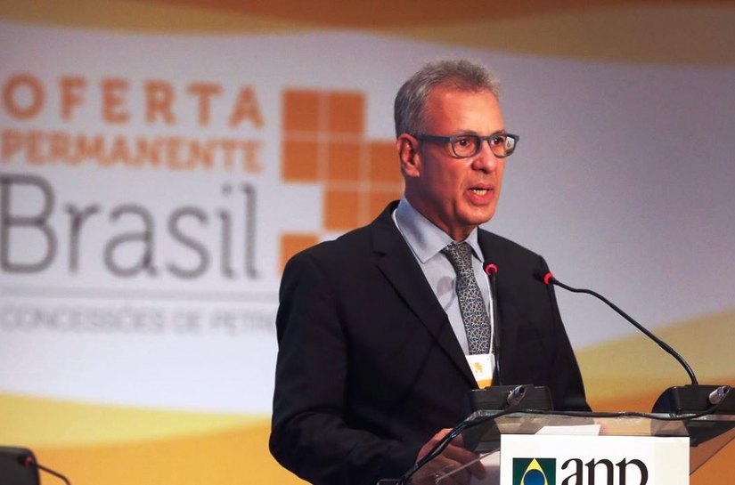 Ministro quer aprovação do novo marco regulatório do gás este ano