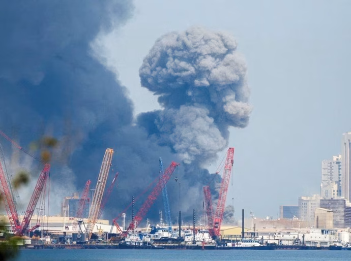 EUA pedem que cidadãos americanos deixem quase 15 países após ataques