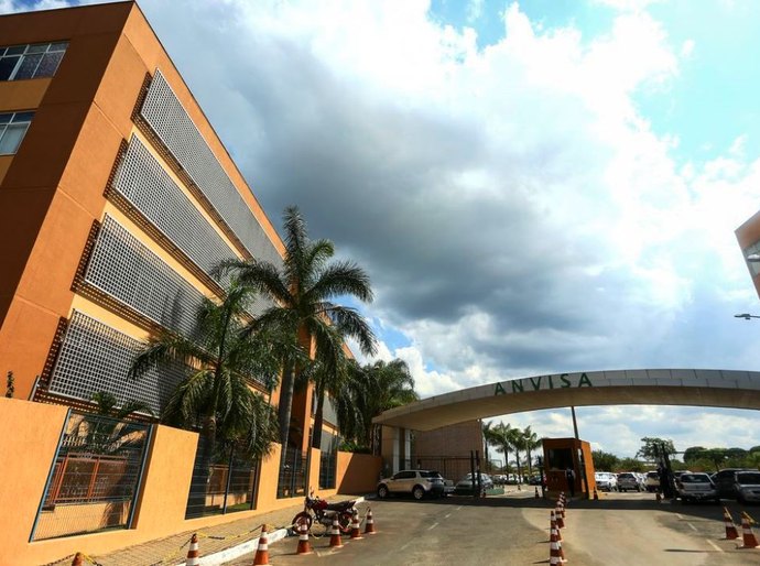 Anvisa autoriza vacina da Pfizer para crianças a partir de 12 anos