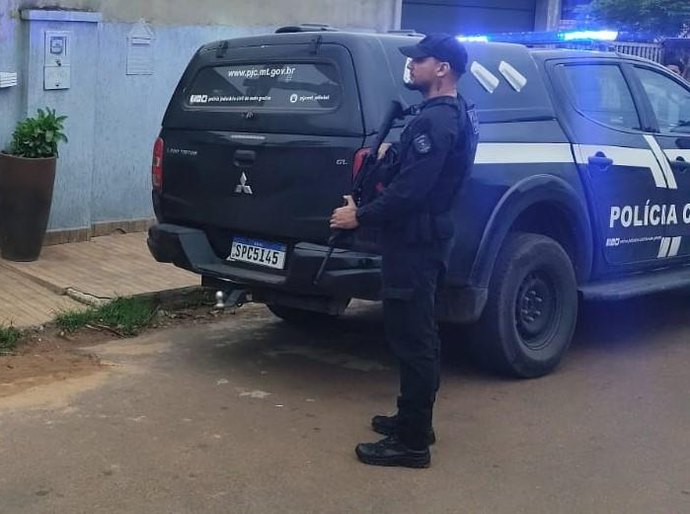 Polícia Civil deflagra operação e mira integrantes de facção criminosa em Marcelândia, MT