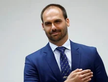 'Nosso objetivo é te tirar da Corte', diz Eduardo Bolsonaro sobre Moraes
