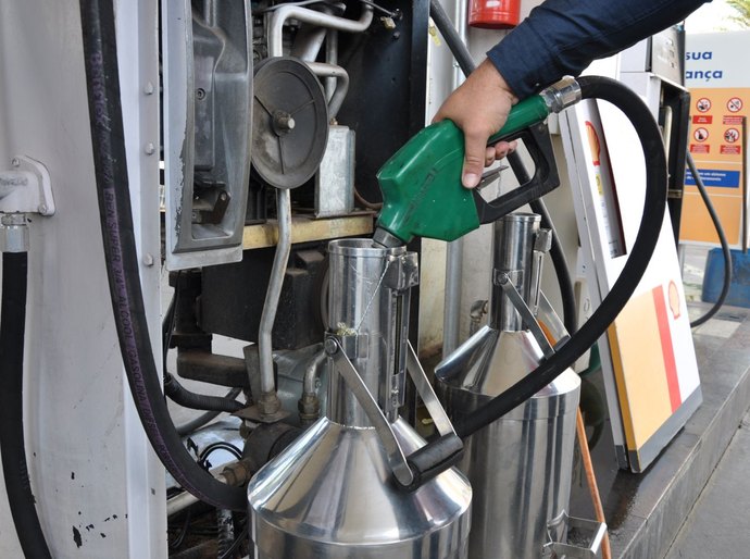 Cira fiscaliza 28 postos em Cuiabá e Várzea Grande