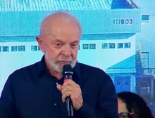 Trump fez uma insensatez com o Brasil, diz Lula após novas sanções dos EUA