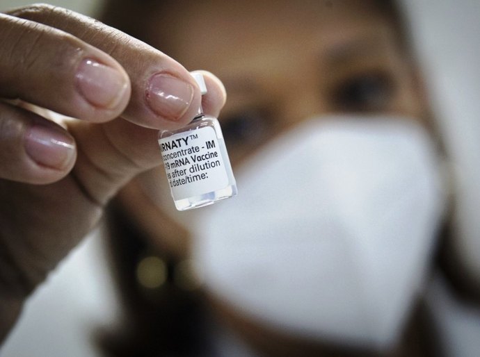 Pfizer e BioNTech assinam acordo com Eurofarma para fabricação de vacina contra Covid-19