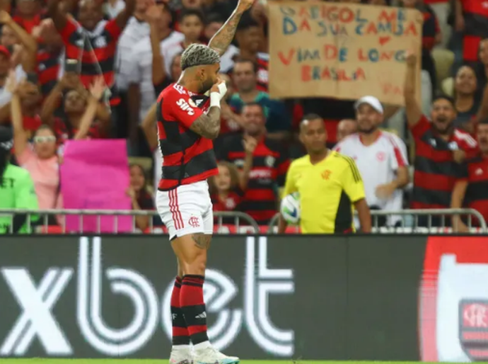 Flamengo bate o Fortaleza em noite especial para Gabigol no Maracanã