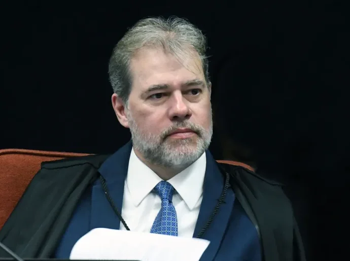 PF debate com AGU recurso à nova decisão de Toffoli sobre Master