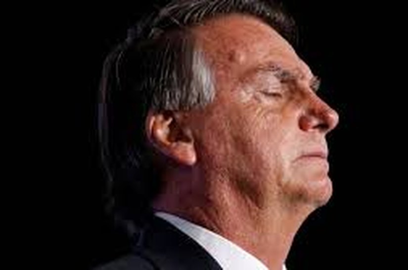 PF intima Bolsonaro a depor em caso de empresários que discutiram golpe