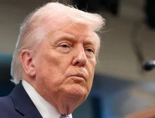 Trump envia autoridades para negociações com Irã no Paquistão