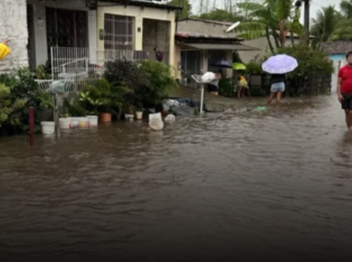 Chuva deixa 27 cidades em situação de emergência em Pernambuco