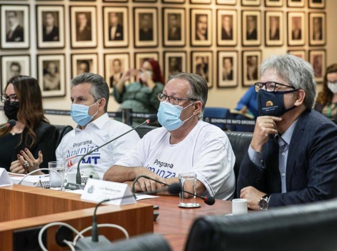 Governo de MT vai destinar R$ 65 milhões para que municípios acelerem imunização